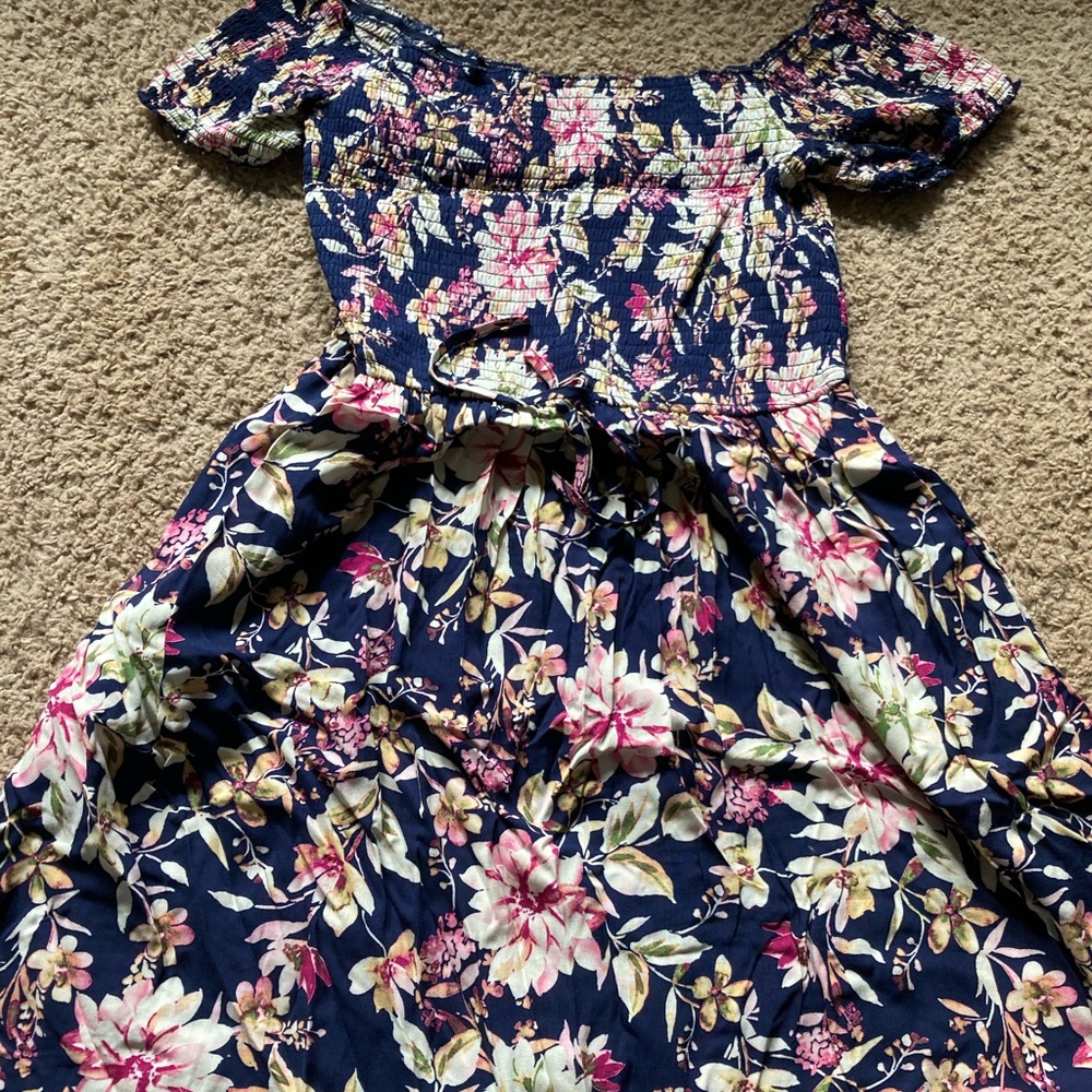 Mid size dress